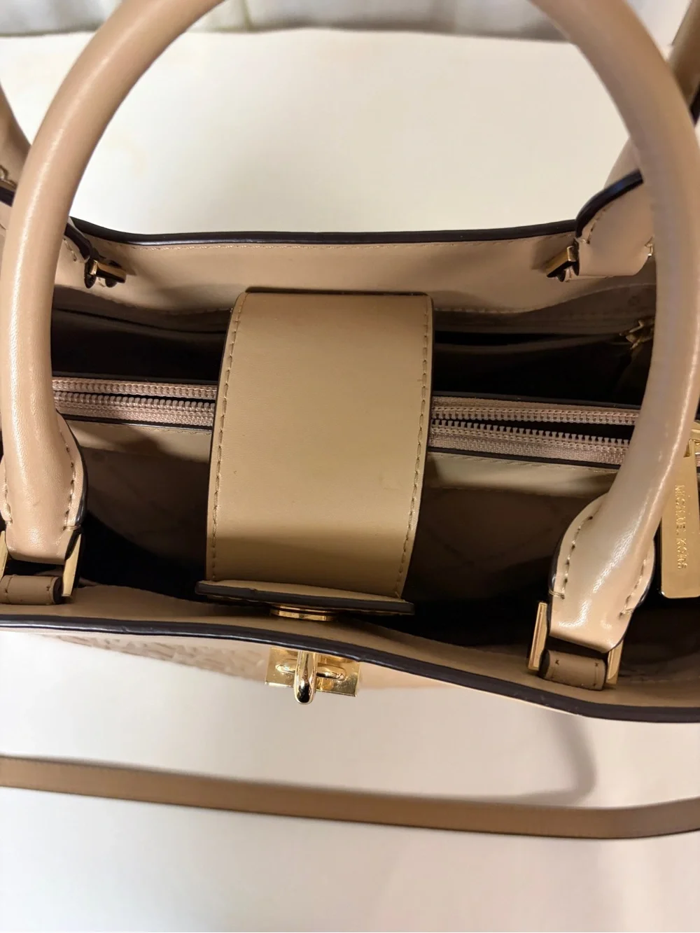 Michael Kors Gramercy Large‎ Satchel